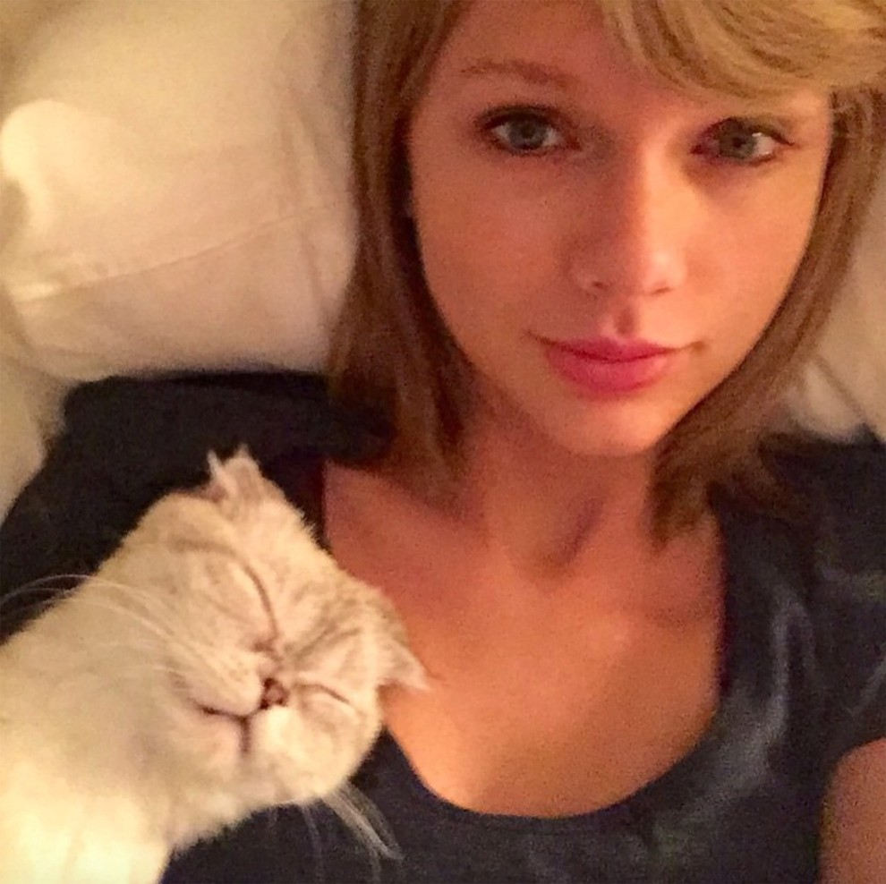 FOTO: Mala Lilly poustvarila kultne fotke Taylor Swift