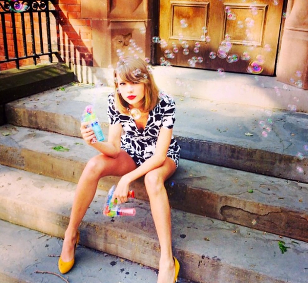 FOTO: Mala Lilly poustvarila kultne fotke Taylor Swift