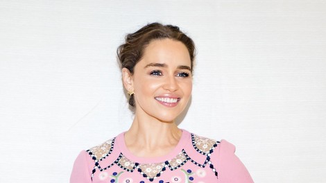 Emilia Clarke naj bi ljubila kar dva soigralca iz serije Game of Thrones!