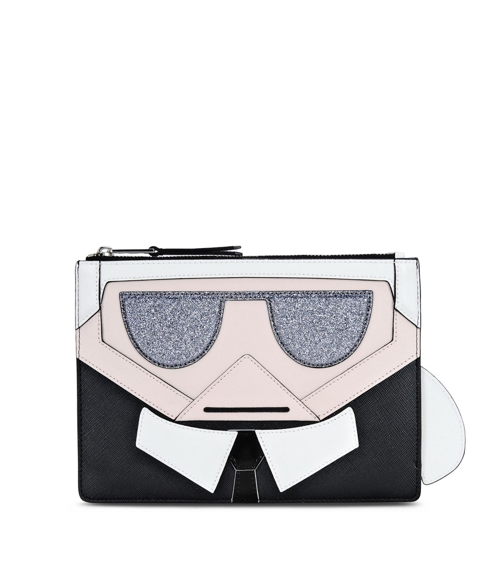 Karl Lagerfeld navdihi segajo od futurističnih robotov in njegovega mačka z imenom Choupette do koktajl zabav in luksuznih potovanj.