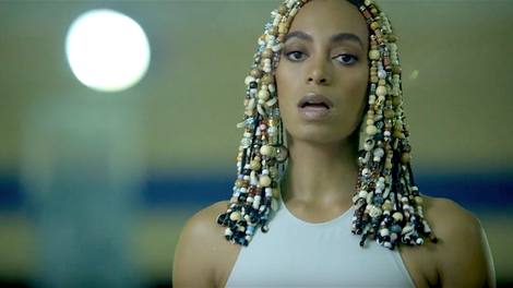 VIDEO: Ne samo Beyoncé, poglej kako huda je tudi njena sestra Solange!