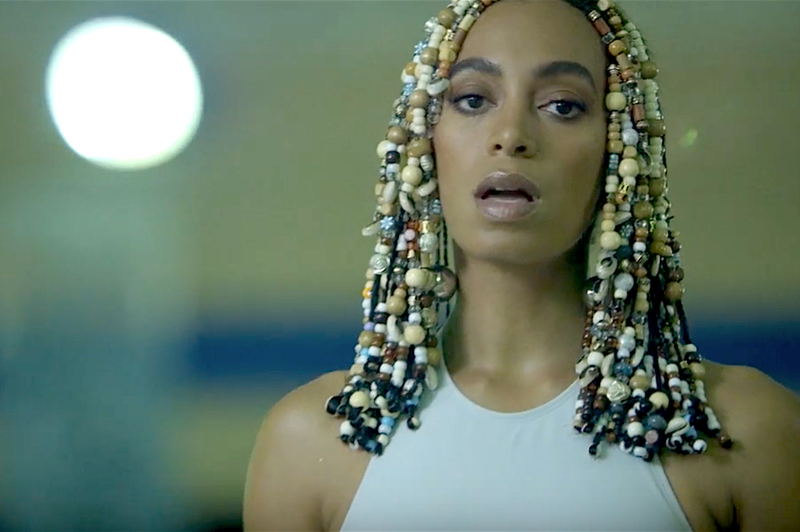 VIDEO: Ne samo Beyoncé, poglej kako huda je tudi njena sestra Solange! (foto: YouTube printscreen)