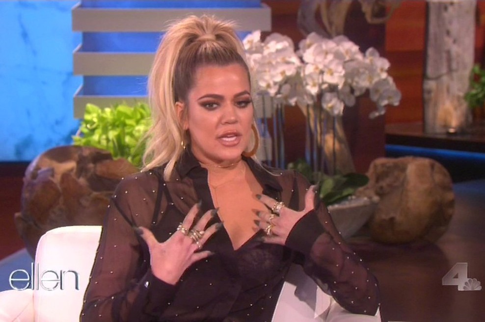 VIDEO: Khloe Kardashian prvič po pariškem napadu javno o tem, kako je s Kim (foto: Profimedia)