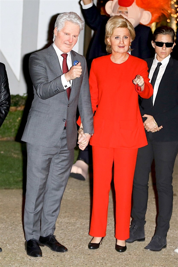 Zakonca Hillary in Bill Clinton, v katera sta se preoblekla (ne boš verjela) Katy Perry in Orlando Bloom! 32-letna pevka …