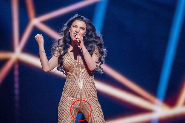 O pevki Samri, ki je letos na Evroviziji predstavljala Azerbajdžan, se je veliko pisalo. Med polfinalno vajo so se ji …