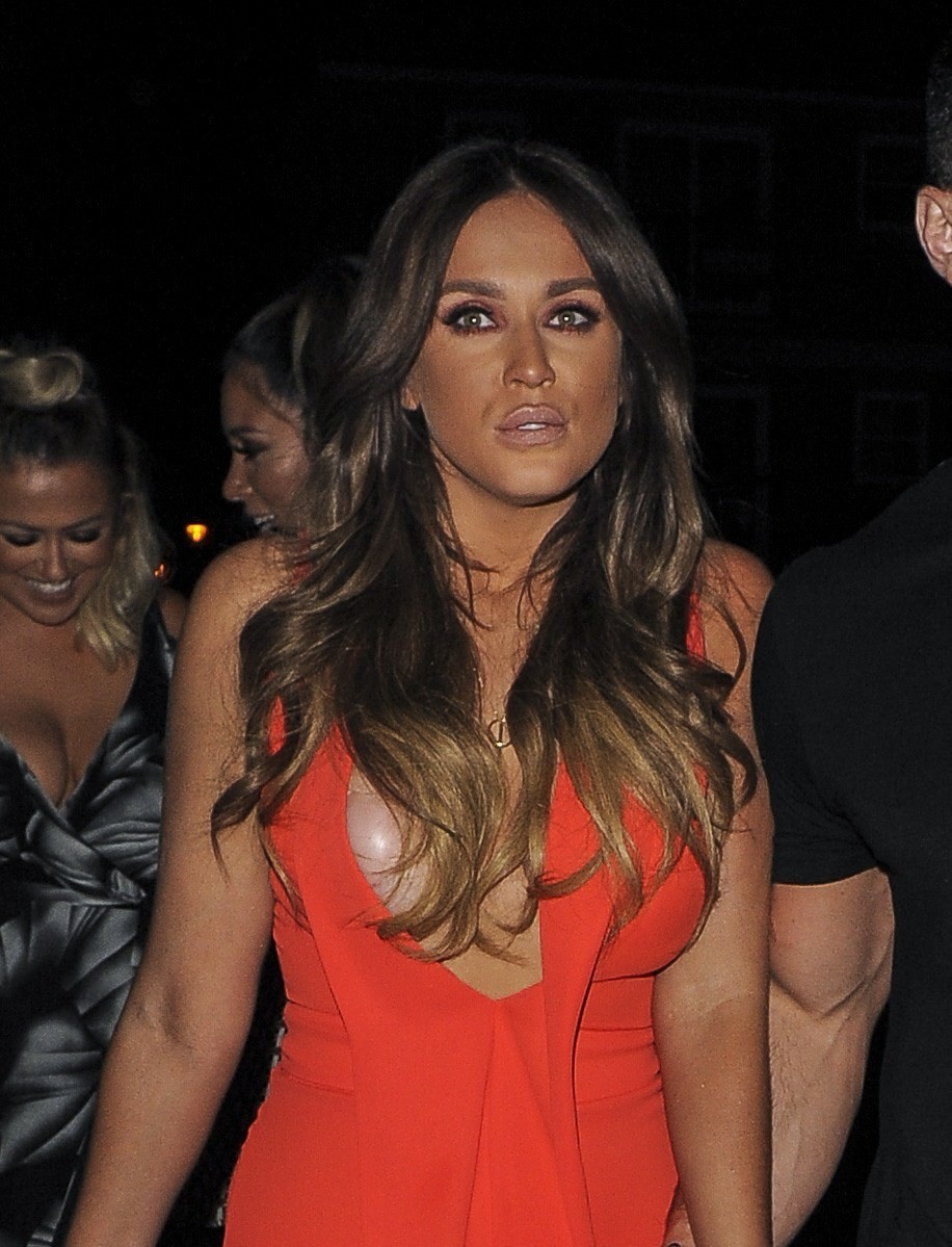 Pri Vicky Pattison pa nam ni čisto jasno, kaj se je zgodilo.