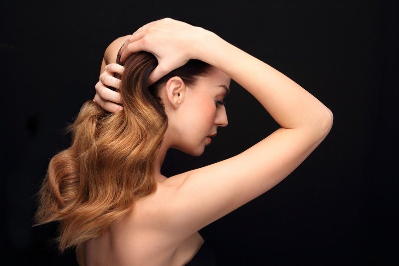 Skrivnost lepih las se skriva v zdravem lasišču - ga imaš? (foto: Profimedia)