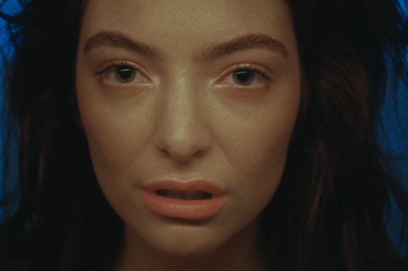 VIDEO: Lorde, je to res tvoja pesem? (foto: PrtSc Youtube)