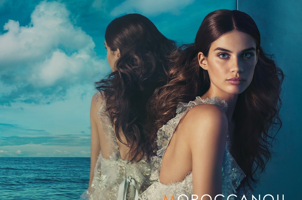 Z novo Moroccanoil linijo do 3 trendi spomladanskih pričesk (foto: promocijsko gradivo)