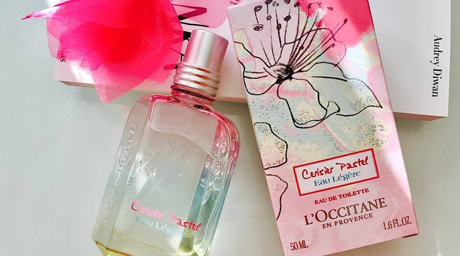 Lepotni namig: Ovij se v dišavo meseca marca L'Occitanovo Cerisier Pastel (foto: Cosmopolitan)