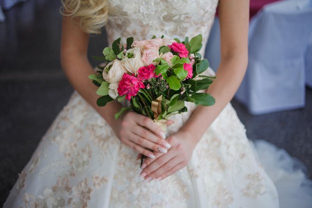 Zakaj neveste na poroki nosijo obleko v BELI barvi? Razlog se skriva v ... (foto: Profimedia)