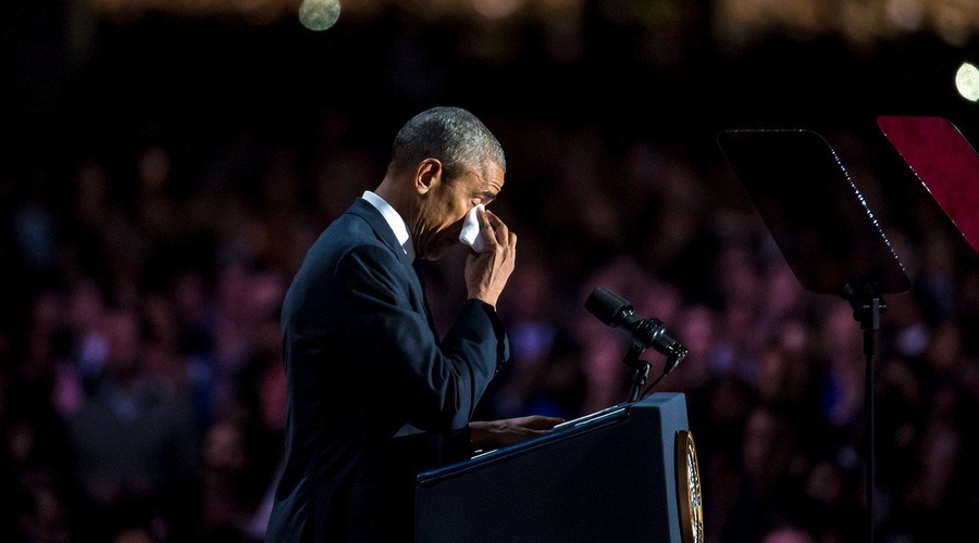 Tajna služba je nekdanjega ameriškega predsednika Baracka Obamo zalotila v solzah (foto: Profimedia)