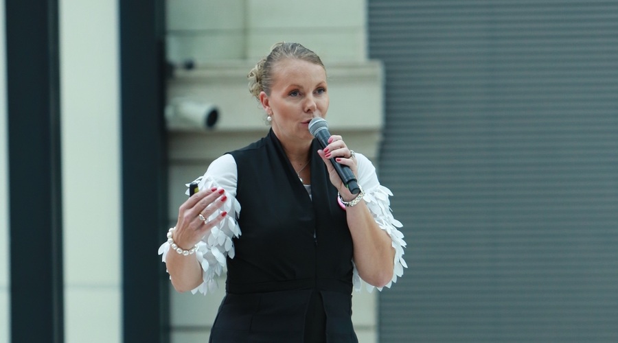 Kako uspeti v življenju? Oglej si ta navdihujoč govor (VIDEO) (foto: Helena Kermelj)