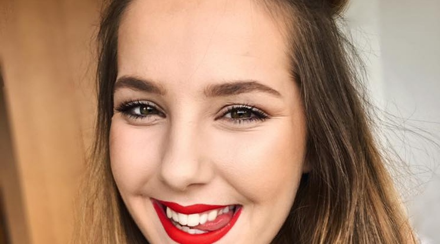 Tri slovenske YouTube influencerke, ki ti bodo razkrile vse trike o ličenju (foto: Facebook/LanaSpitalMakeup)