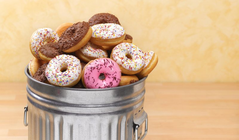 Doughnuts in bin (foto: Peter Dazeley Getty Images)