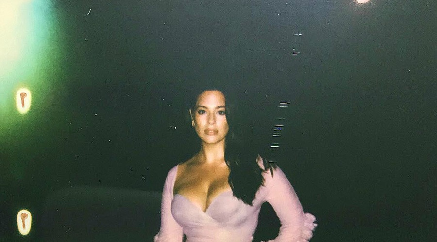 Vau! To rojstnodnevno obleko Ashley Graham moraš videti (foto: Instagram.com/@ashleygraham)