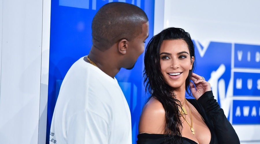 Kim Kardashian je tretjič postala mamica! Razkrivamo ime hčerkice ... (foto: Profimedia)