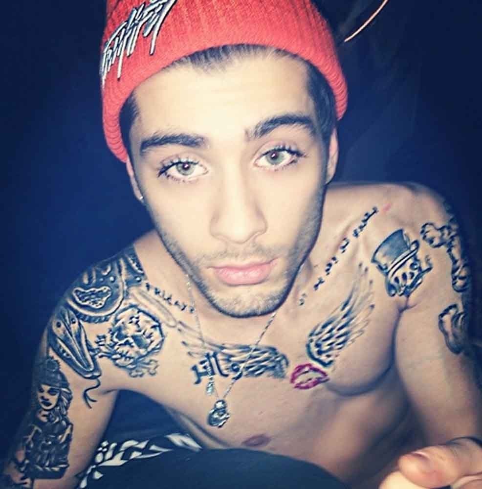 ... jo je po razpadu zveze prekril z novim tatujem. Zayn ima sicer ...