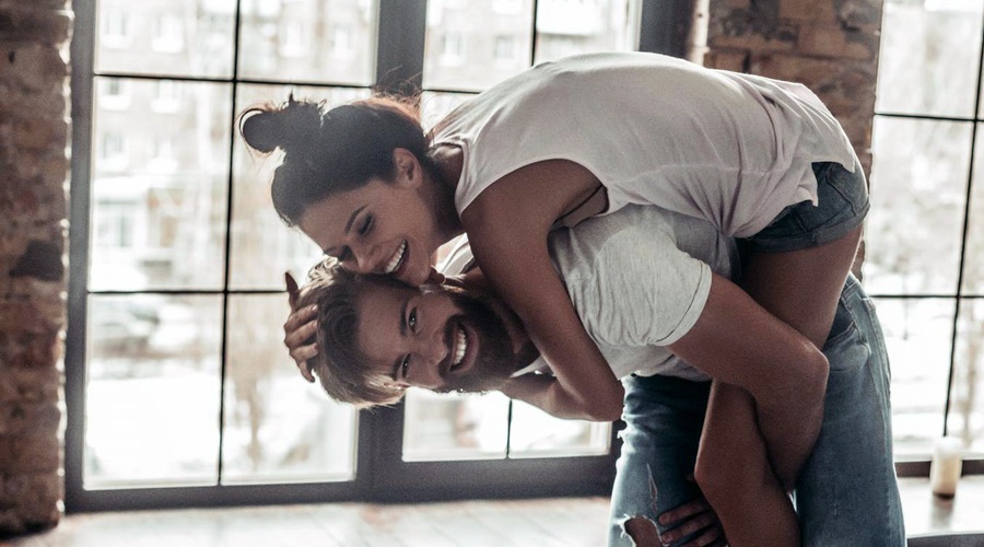 Je vajin odnos zadnje čase neka srednja žalost? TOLE vama bo pomagalo! (foto: Shutterstock)