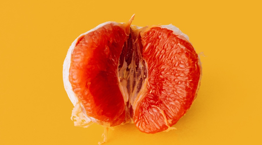 3 stvari, ki jih moraš vedeti o samozadovoljevanju med menstruacijo (foto: Unsplash.com/Cherles Deluvio)