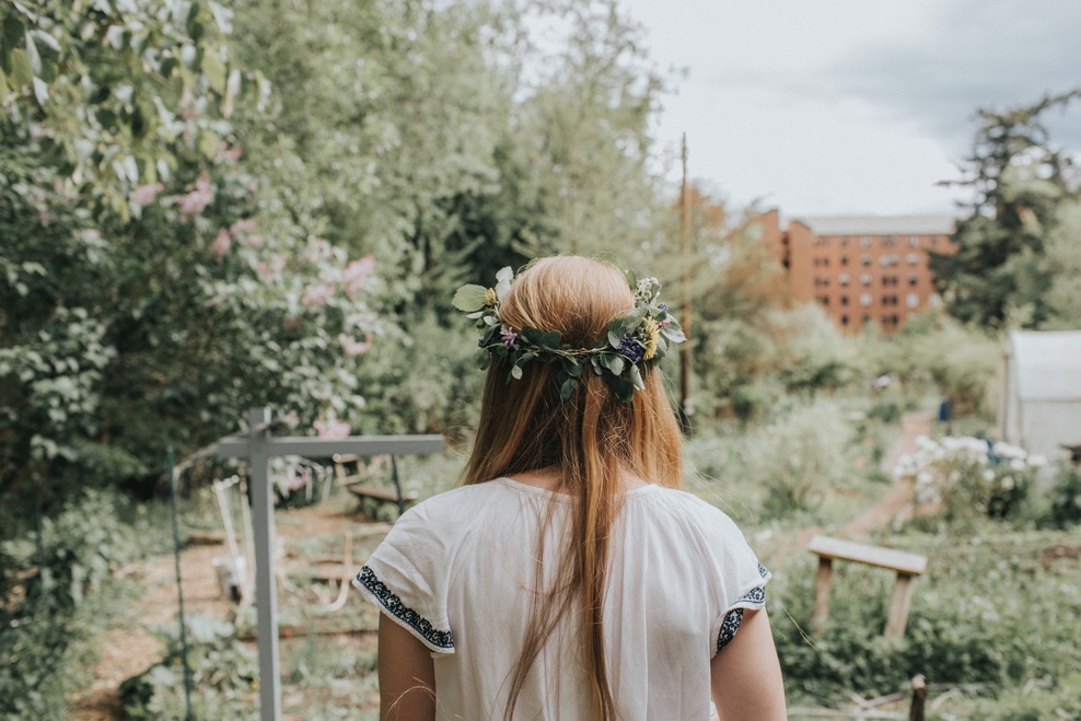 "V ospredje prihajata srce in duša, poslušajte ju!" (zapis inspiracijske svetovalke Maje Debevc) (foto: Unsplash.com/Zoe Deal)