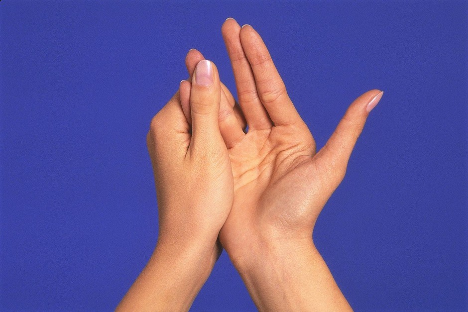 Poglej, kaj se zgodi s tvojim telesom, če si vsak dan 3 minute masiraš prste! (foto: Profimedia)