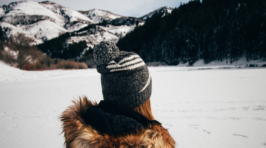 2. dan izziva NE ČAKAJ NA VIKEND: Vzemi si čas za aktivnosti, ki te veselijo (foto: Unsplash.com/Evan Kirby)