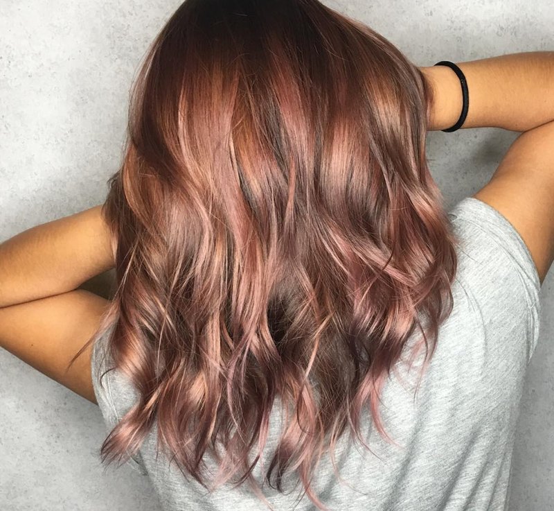 Rose brown: končno so tudi rjavolaske dobile svoj pastelni trend! (foto: Instagram/thomas.goh)