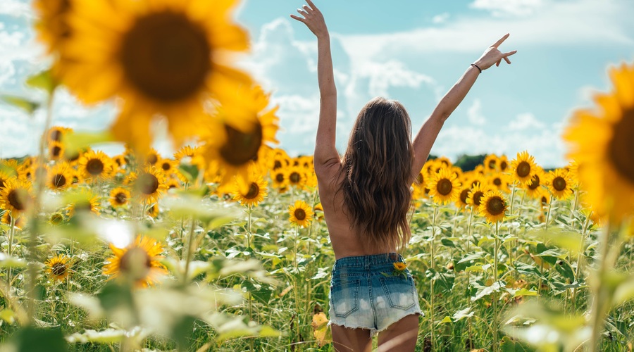 TO so večno POZITIVNA astrološka znamenja (foto: Unsplash/Jonathan Daniels)