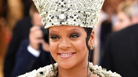 10 priložnosti, ob katerih se je Rihanna požvižgala na čisto vsa modna pravila