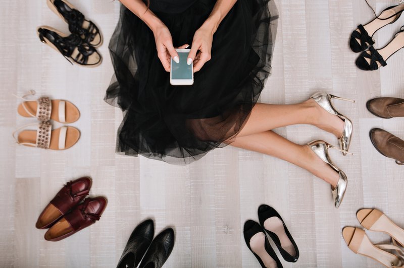 Modni nasveti za trendi obutev priznanih modnih blogerk (foto: shutterstock)