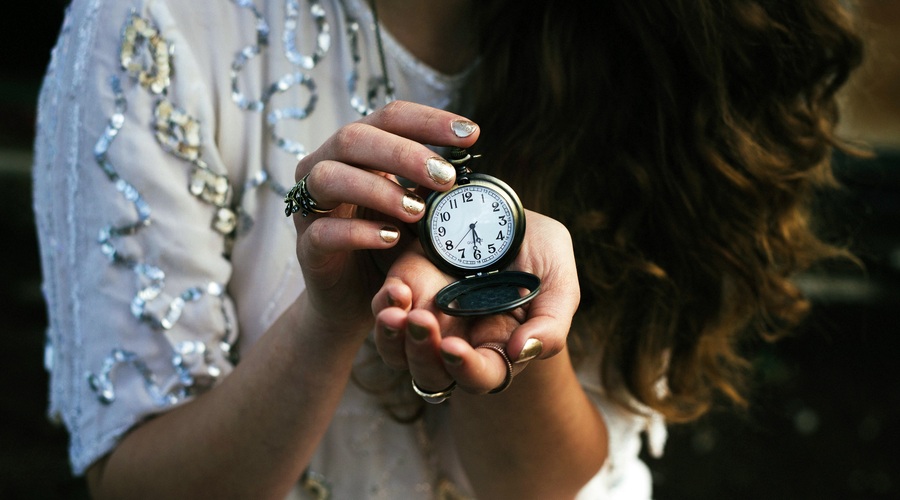 Kaj o tebi razkriva ura tvojega rojstva? (foto: Unsplash.com/Rachael Crowe)