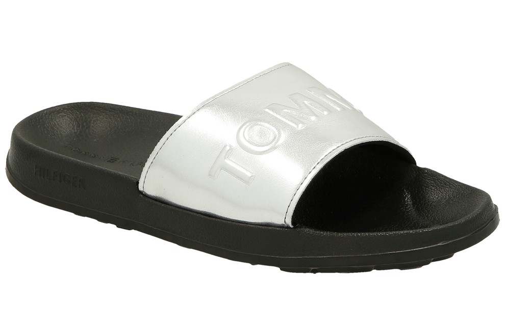 Tommy Hilfiger, 35,99 EUR
