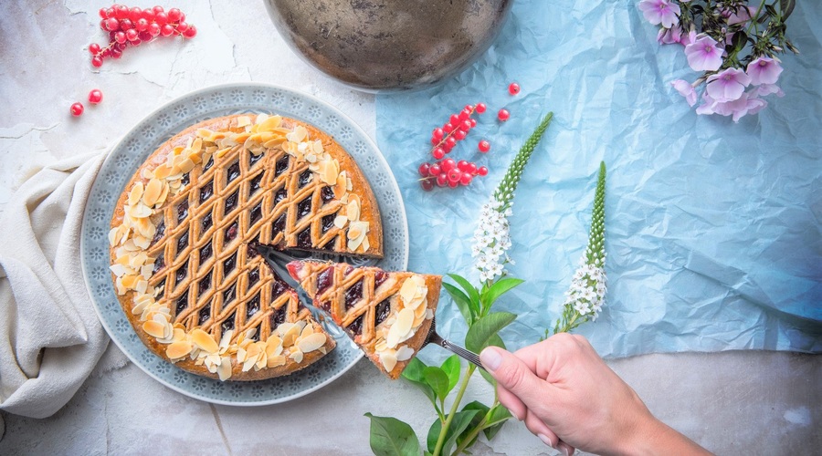 Linška torta, ki se ji ne boš mogla upreti! (originalen avstrijski recept) (foto: Arhiv austria.info)