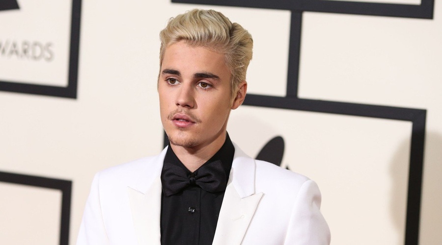 Šokantno! Justin Bieber UJET z novo/staro ljubeznijo (foto: Profimedia)
