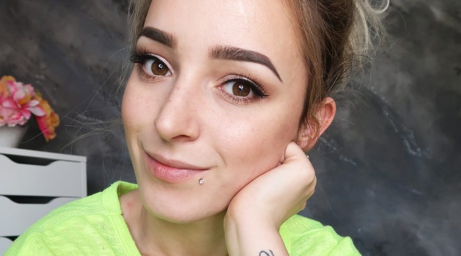 Uauuu! Poglej, kakšno fantastično stvar je pravkar sporočila youtuberka Neva Boškin (foto: Osebni arhiv)