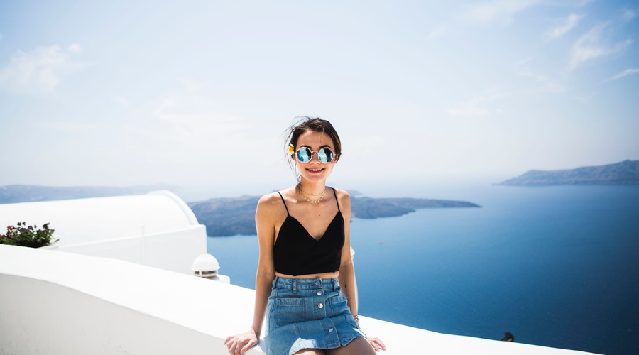 Kako uživati poletje, četudi smo popolnoma brez denarja? (super nasvet finančne strokovnjakinje) (foto: Unsplash.com/Louis Kang)