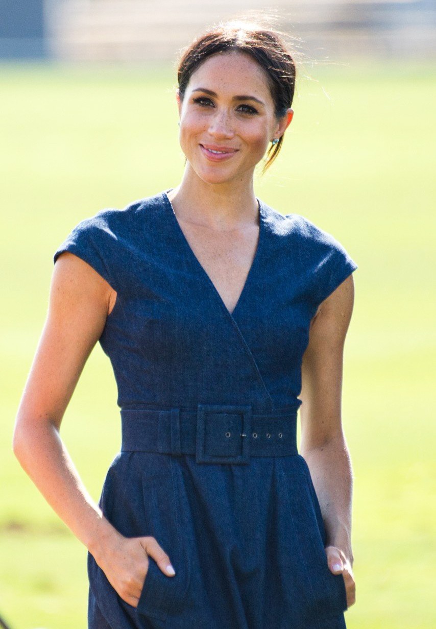 Lahki bi rekli, da je ta trend ponovno predstavila prav Meghan Markle. Govorimo namreč o ...