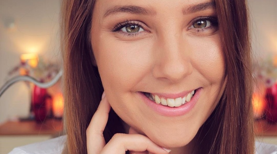VIDEO: Ti zjutraj pogosto zmanjka časa za ličenje? TOLE! (nasvet Lane Špital) (foto: Instagram.com/@lanapsital_makeup)