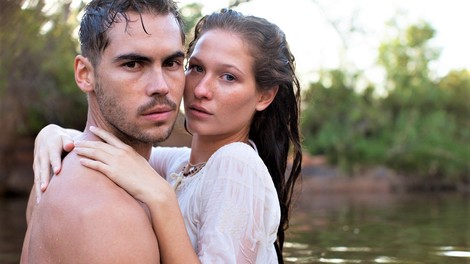 "S fantom sva bila prisiljena na prvi spolni odnos čakati ŠEST LET" (iskrena izpoved obupanega dekleta)