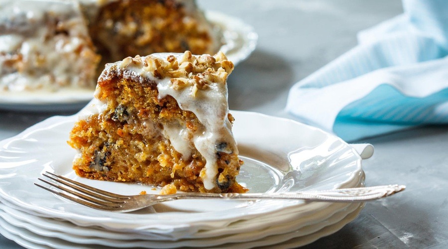 RECEPT: Fantastična korenčkova torta BREZ masla (v samo 30 min) (foto: Profimedia)