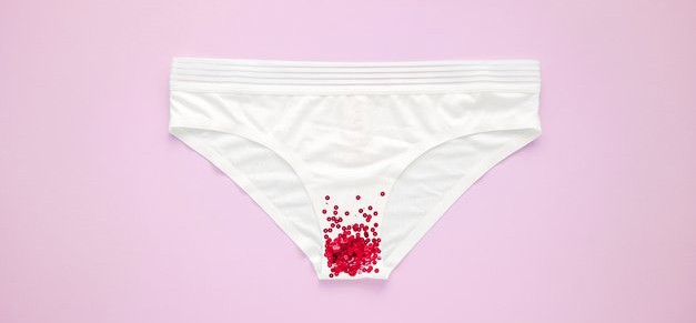 Pogledaš kdaj vložek med menstruacijo in si misliš: "Oh, pa saj ni tako hudo"? Nato pa te preseneti realnost situacije, …