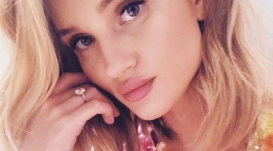 Naša modna urednica svetuje: TAKO boš bleščice kombinirala kot profesionalka (foto: Profimedia)