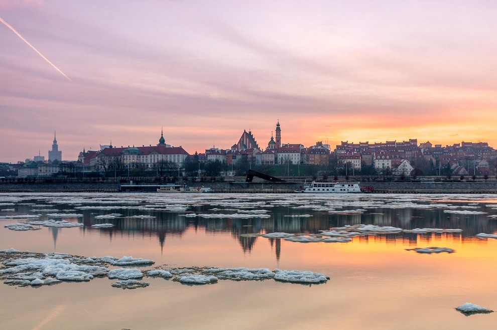 ...glavno mesto Poljske Varšava. Poljaki imajo resnično lepo državo. Selimo pa se že...