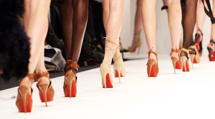 OMG! TO razlog, da so podplati čevljev Christian Louboutin rdeči (foto: Profimedia)