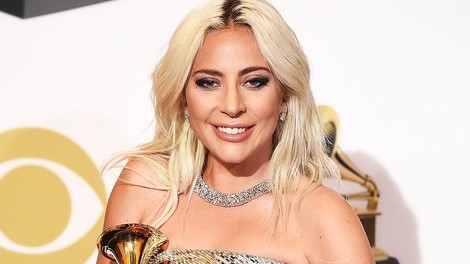 Lady Gaga NI več takšna👇🏼! Poslovila se je od svojega zaščitnega znaka