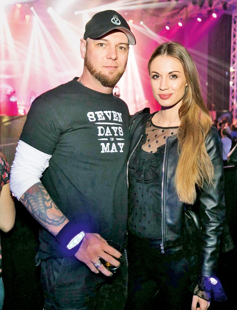 Tomi Meglič in Tara Zupančič sta do nedavnega veljala za enega najlepših estradnih parčkov. In čeprav razhoda z mediji nista …