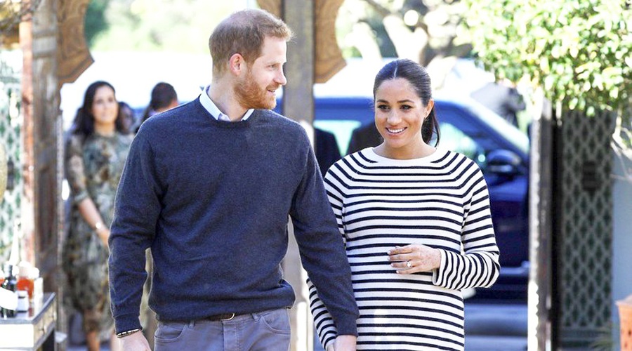 Paparazzi ujeli Meghan Markle in princa Harryja, vse pa je presenetilo, kaj je storila Meghan (foto: Profimedia)