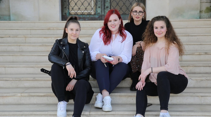 Na dan šaljivcev smo začeli s Hudim jobom #6 (foto: Helena Kermelj)