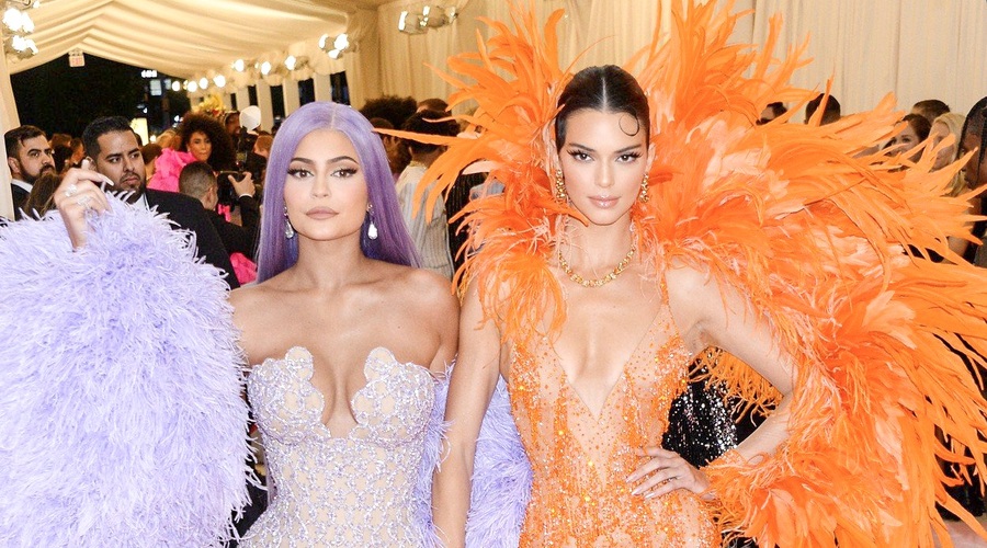 OMG! Poglej obleko iz Manga, ki je na MET Gala pometla s konkurenco (hudooooo!) (foto: Profimedia)